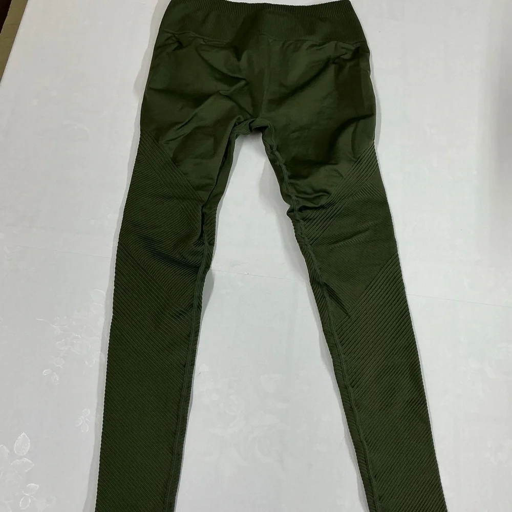 Fabletics High-Waist Olive Green Seamless Workout Leggings - Picture 2 of 3